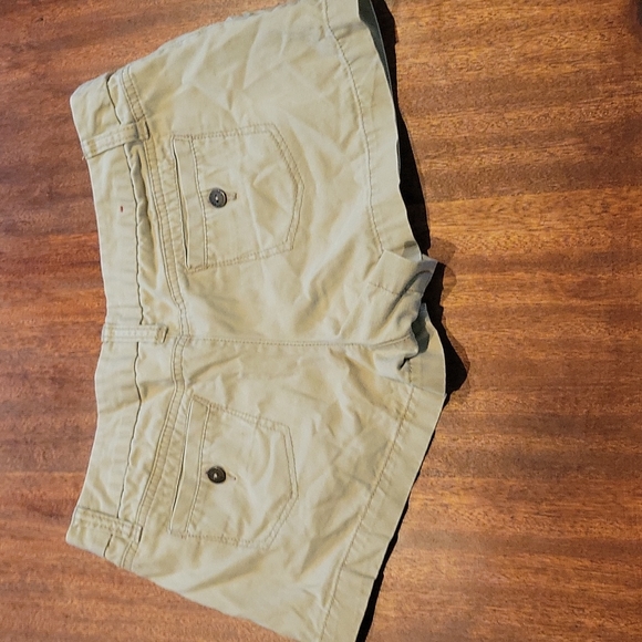 Women's Mossimo Supply Co.  Size 7 khaki shorts - Picture 3 of 3